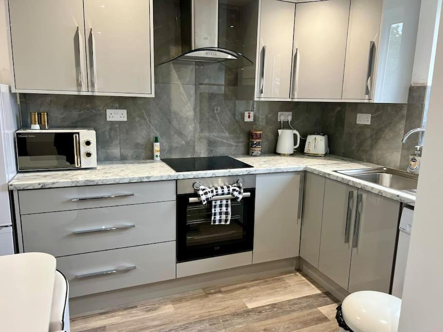 New 2 Bed Preston City Centre Flat - Sleeps 4 外观 照片